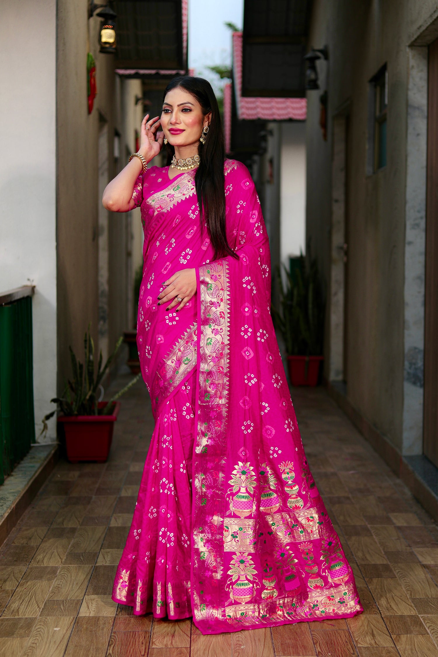 Bandhani Saree