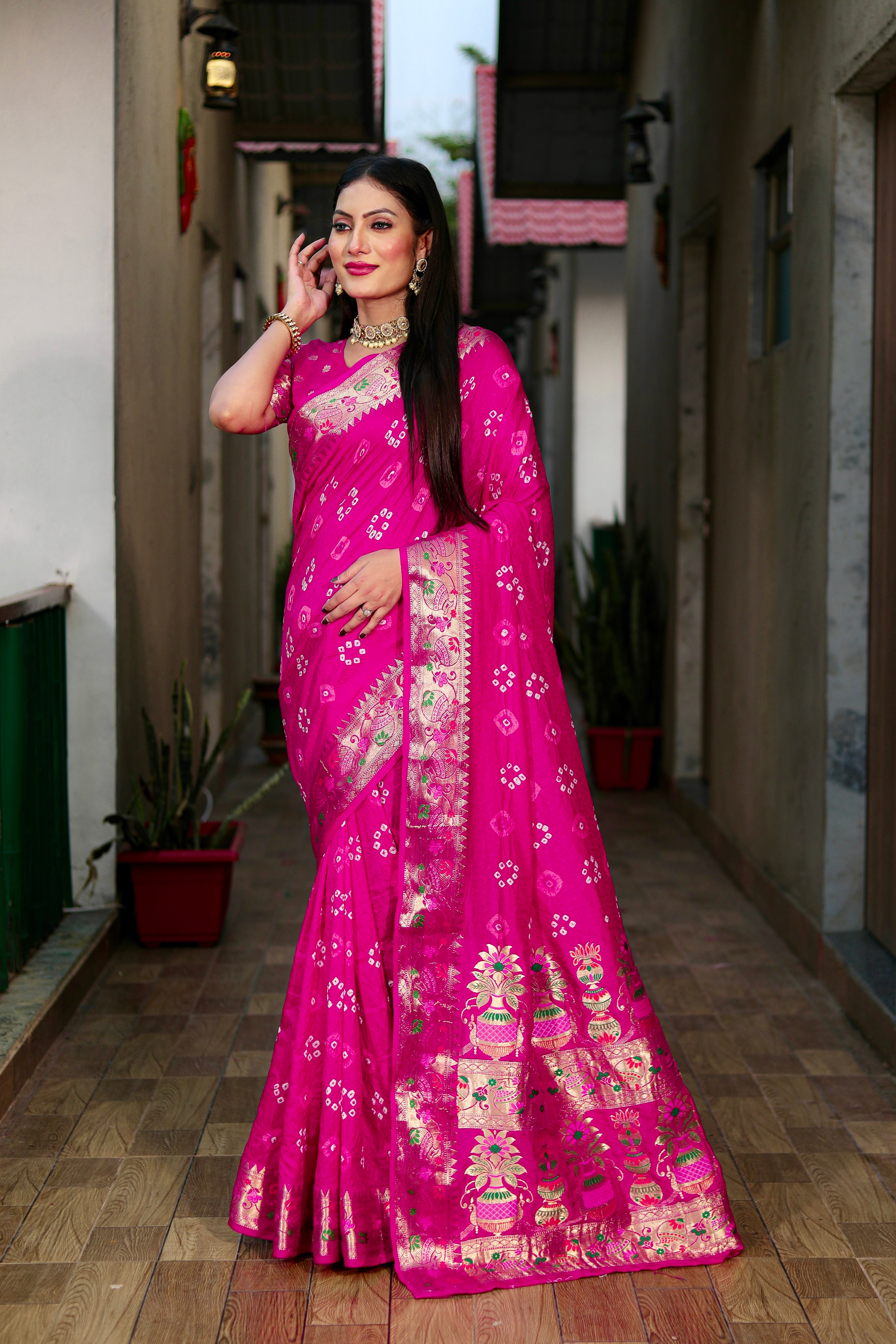 Bandhani Saree