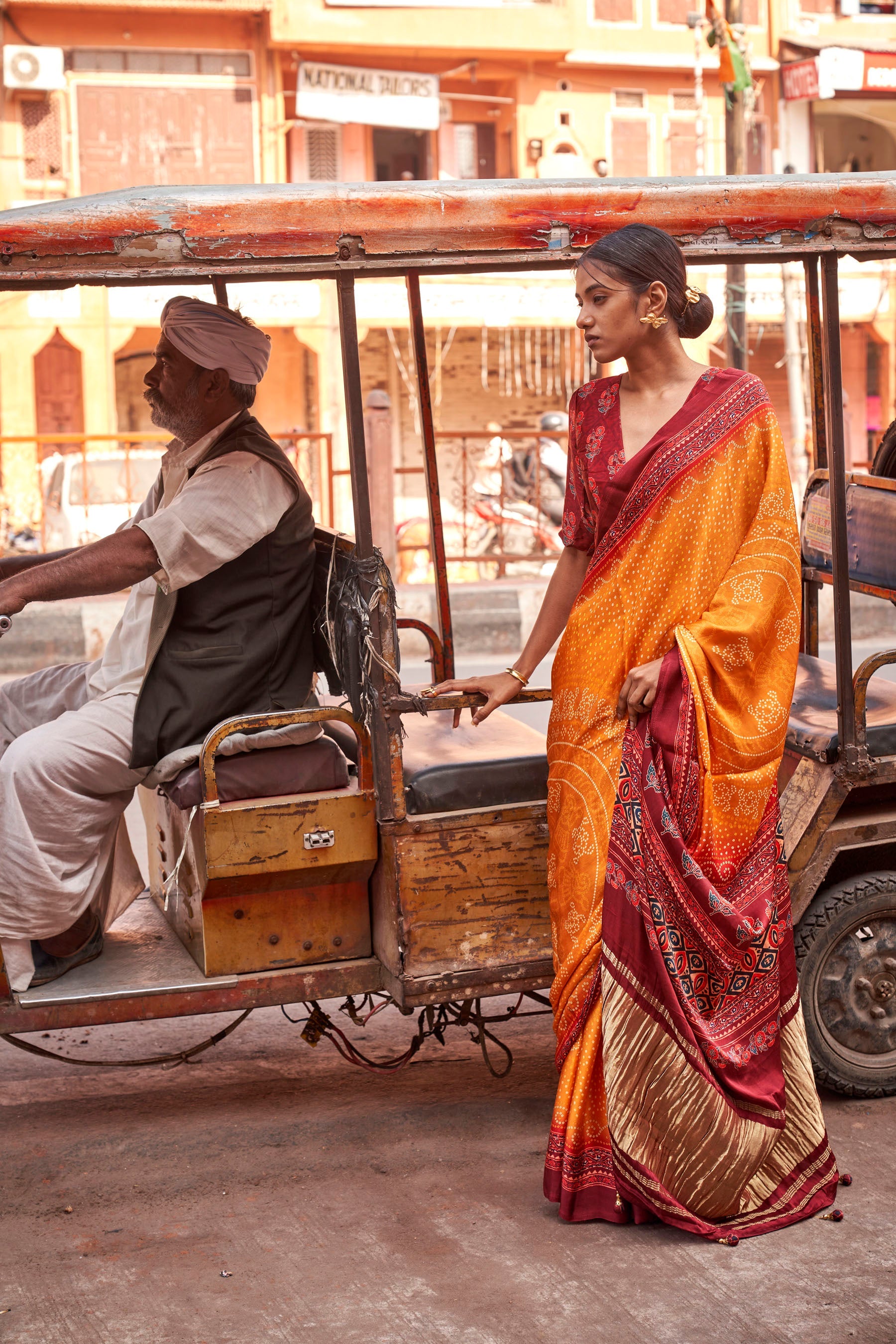 Gajji Lagdi Patrta Silk Saree