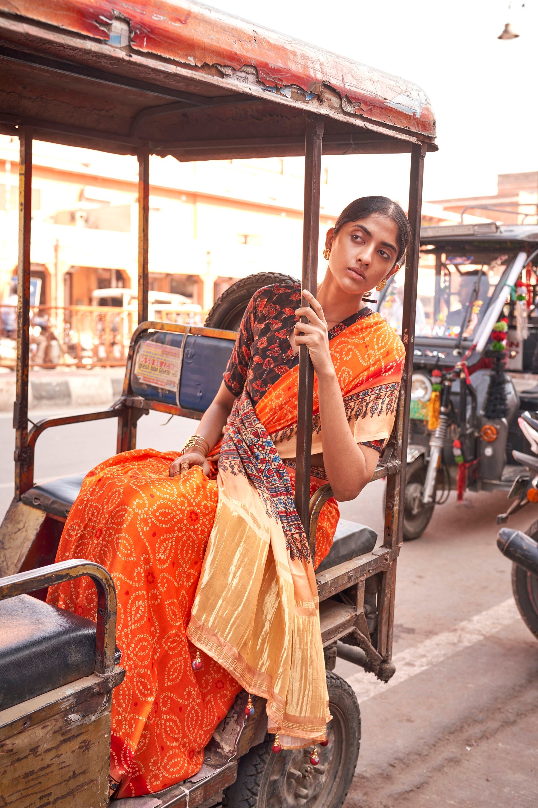 Gajji Lagdi Patrta Silk Saree