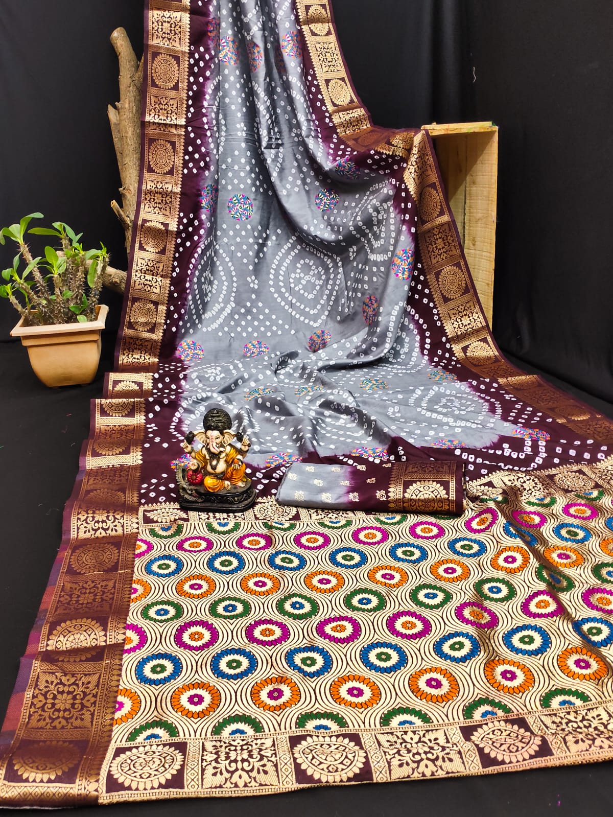 Bandhani Saree