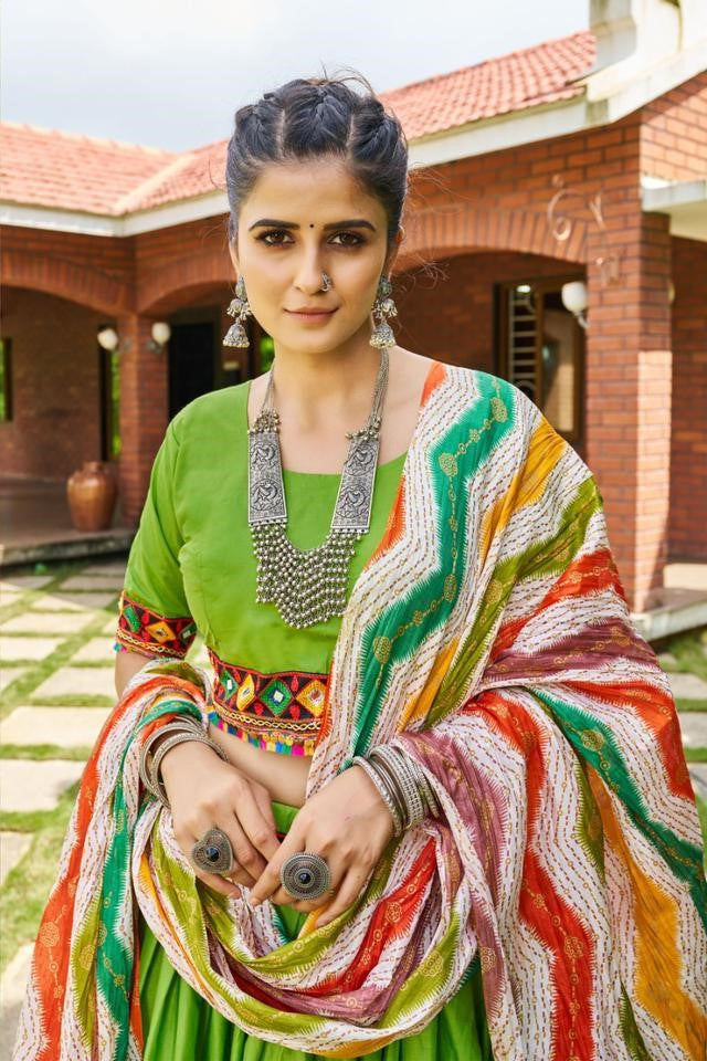 Sahiyar Vol-3 Designer Party Wear Navratri Chaniya Choli D.No. 4003