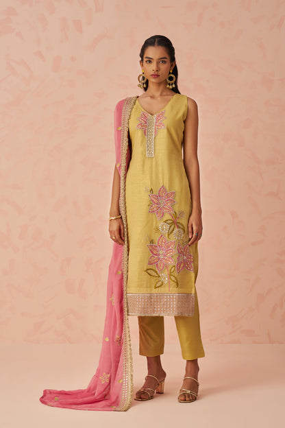 Chiffon dupatta with handwork on mustard kurti set
