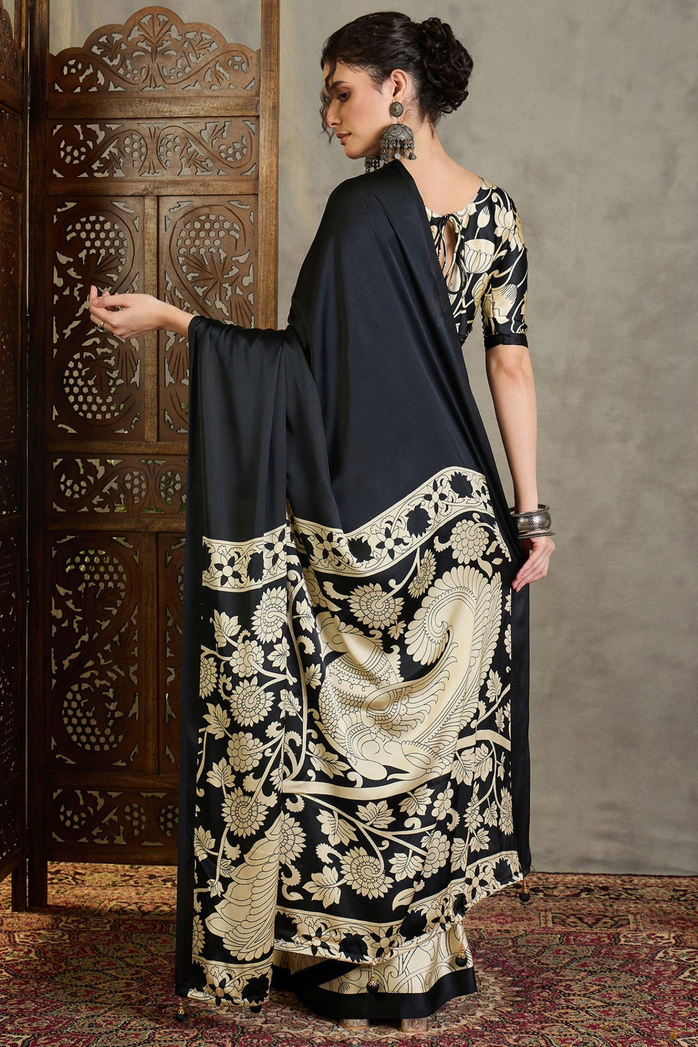Black Pure Soft Handloom Weaving Silk Saree 