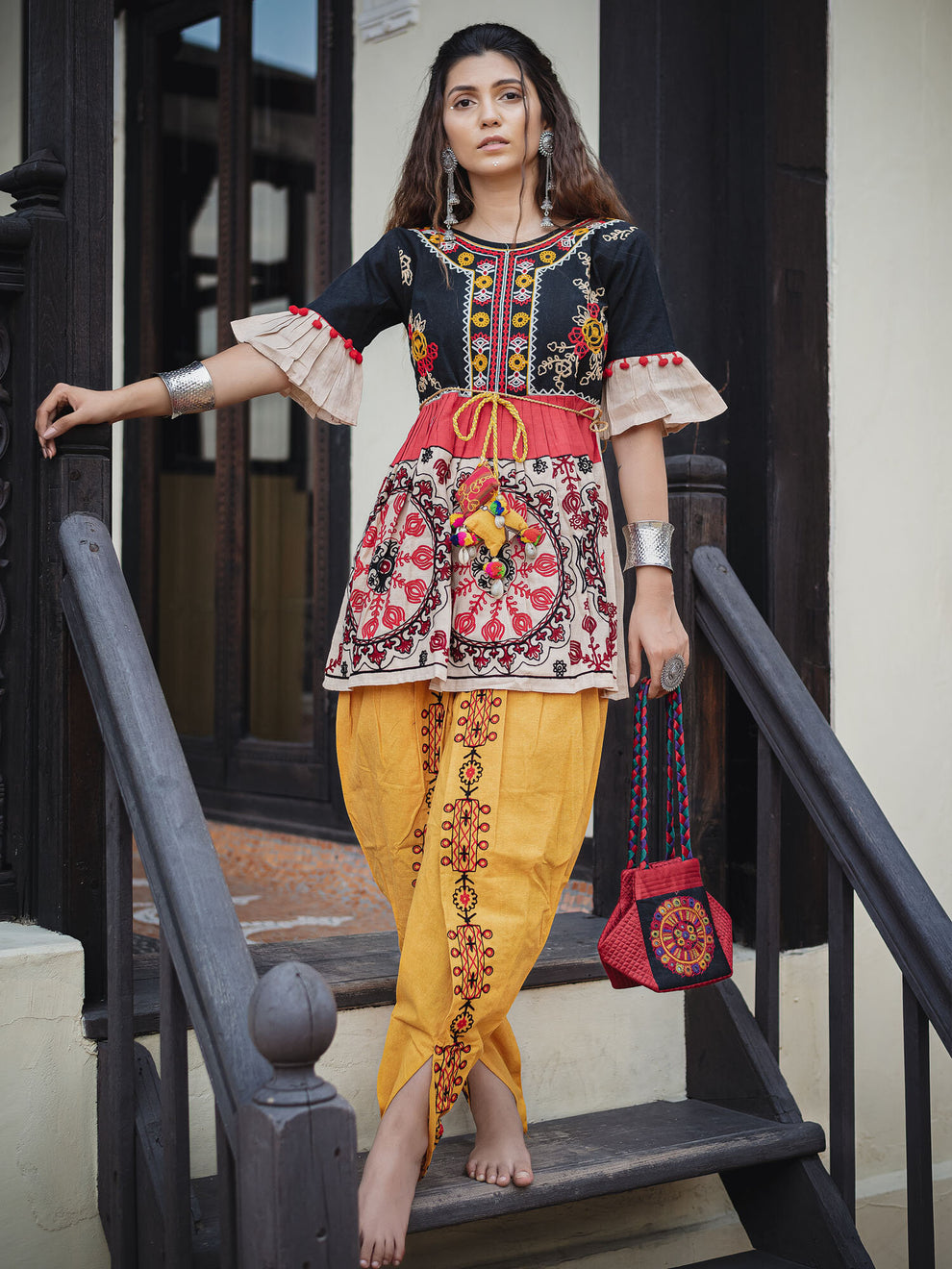 Navratri Garba Garba Special Kedia and Tulip Pants for Women&