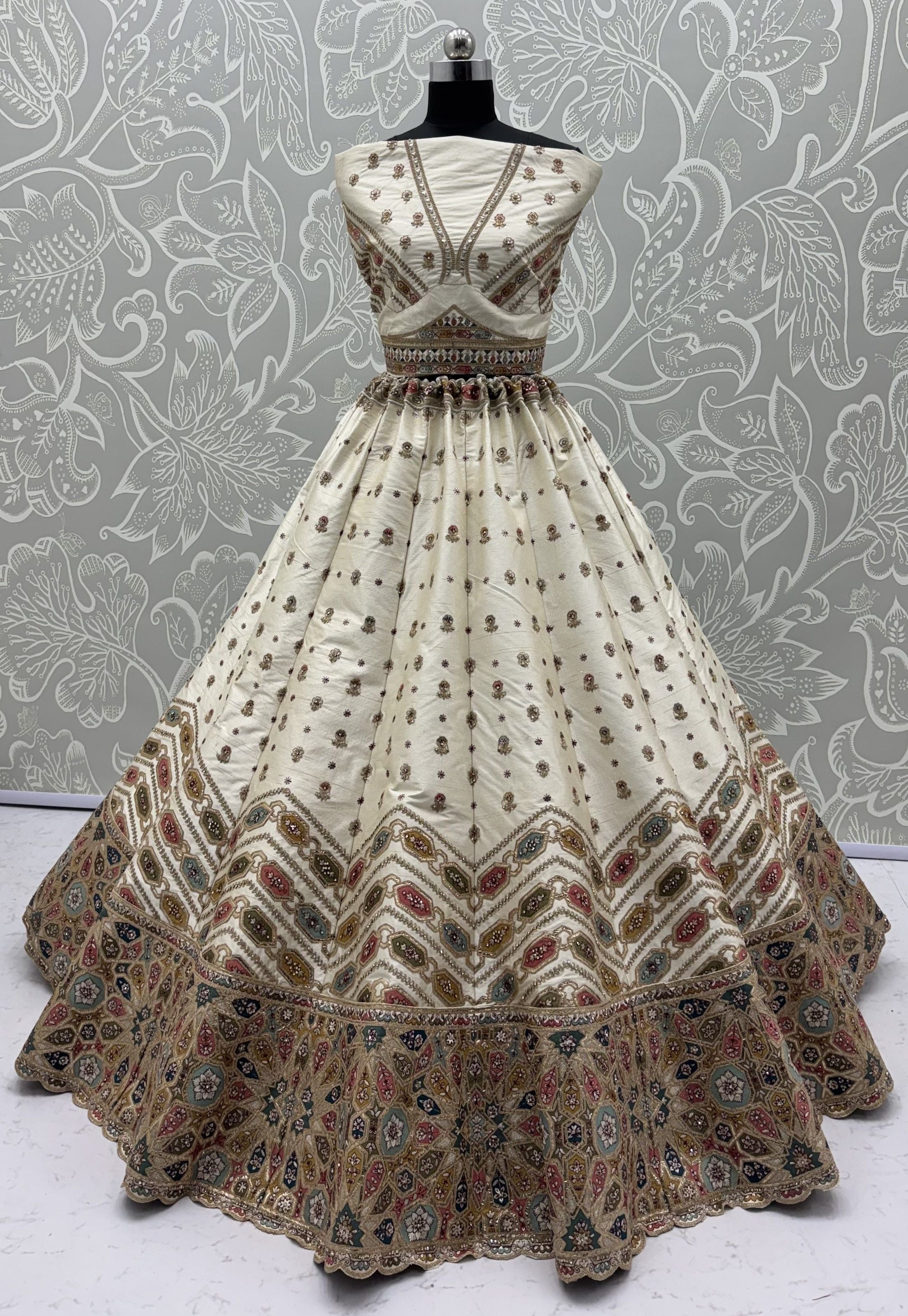 White Pure Slubb Silk Premium Dori Embroidery Sequins &amp; Diamond Work Bridal Lehenga Choli