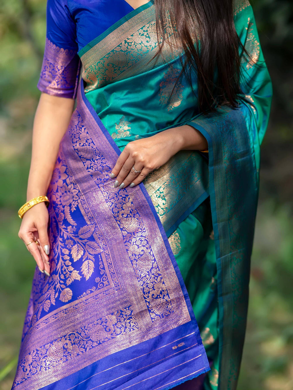 Green Pure Soft Banarasi Katan Silk Banarasi Saree Soft Silk Saree Anant Tex Exports Pvt.Ltd..