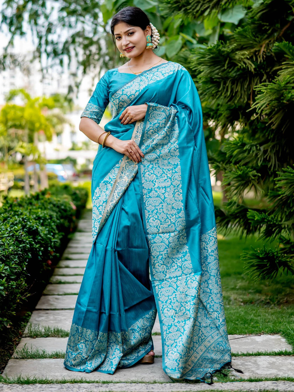Firozi Pure Row Handloom Silk Saree