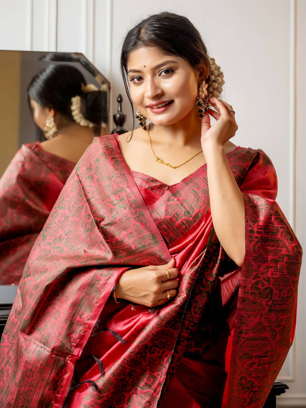 Red Pure Row Handloom Silk Saree Tussar Saree Anant Tex Exports Pvt.Ltd..