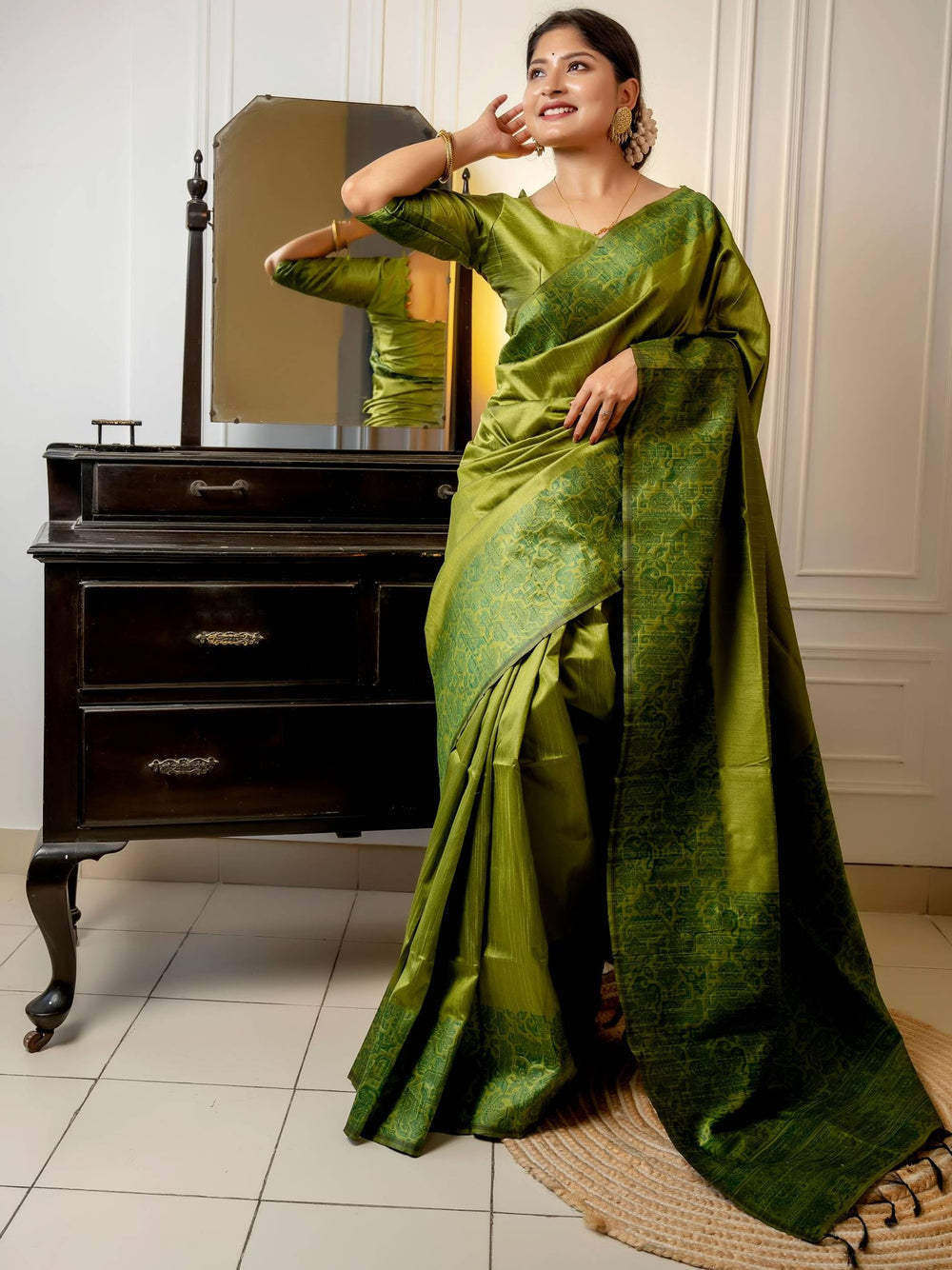 Mahendi Pure Row Handloom Silk Saree Tussar Saree Anant Tex Exports Pvt.Ltd..