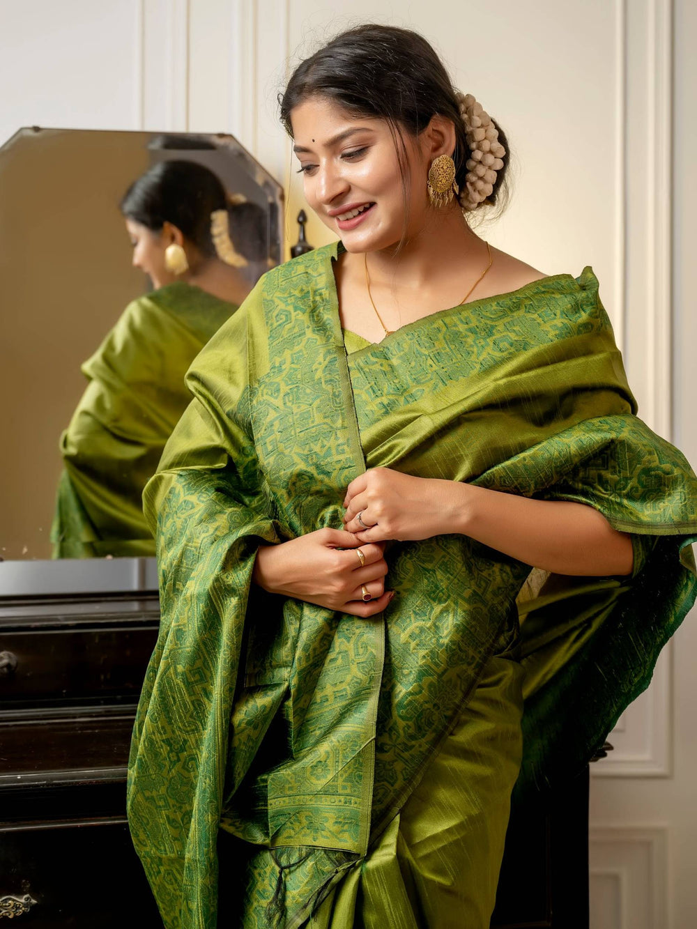 Mahendi Pure Row Handloom Silk Saree Tussar Saree Anant Tex Exports Pvt.Ltd..