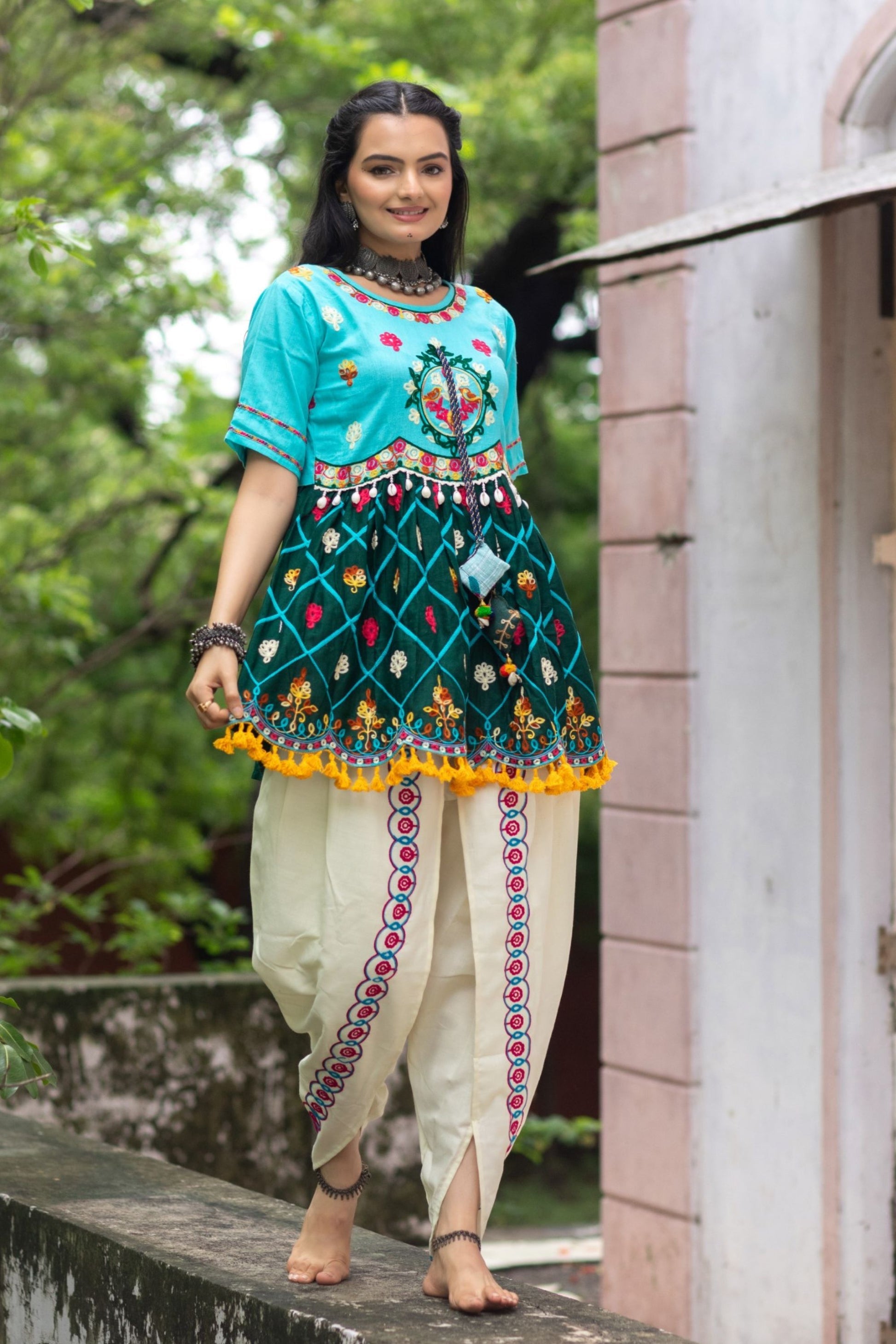 Navratri Garba Garba Special Kedia and Tulip Pants for Women's
