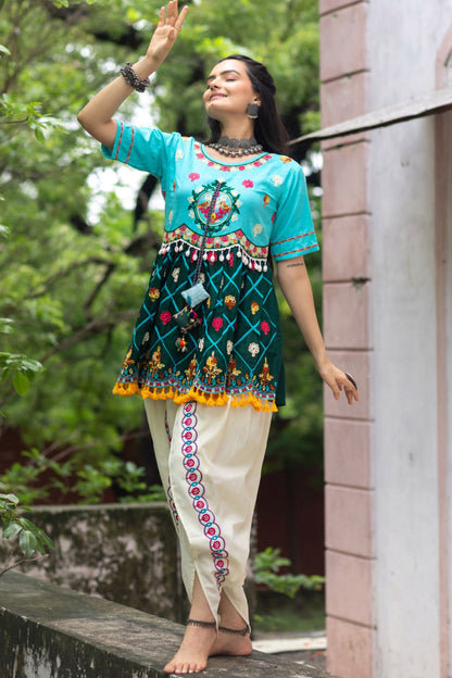 Navratri Garba Garba Special Kedia and Tulip Pants for Women&