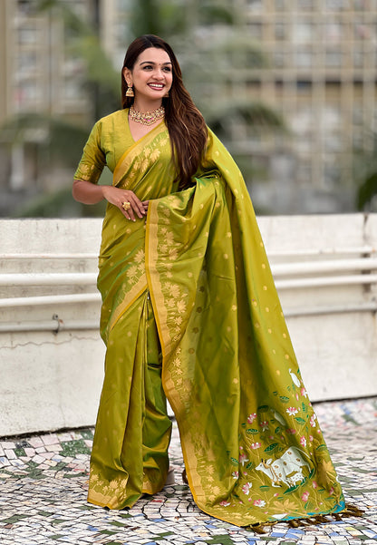 Mehendi Green Pure Soft Silk Zari Woven Pichwai Silk Saree 
