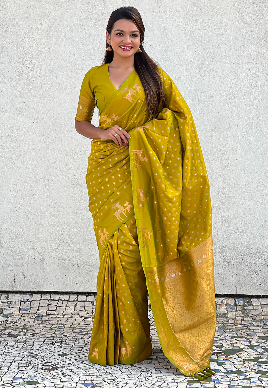 Mehendi Green Soft Silk Dual Zari Woven Soft Silk Saree Kanjivaram Saree Anant Tex Exports Pvt.Ltd..