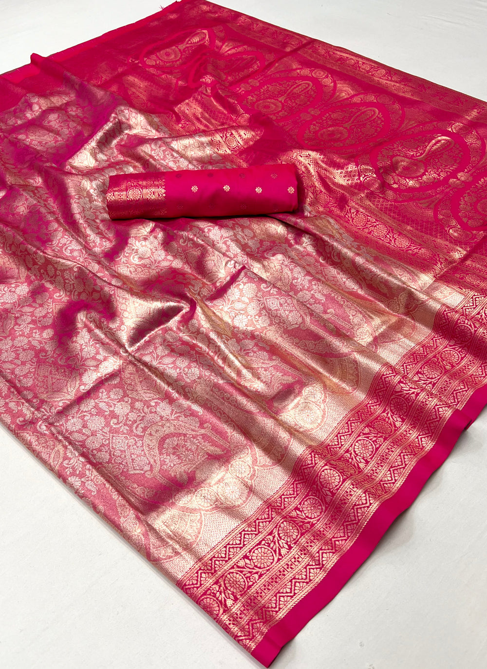 Mauvelous Pink Woven Kanjivaram Banarasi Silk Saree
