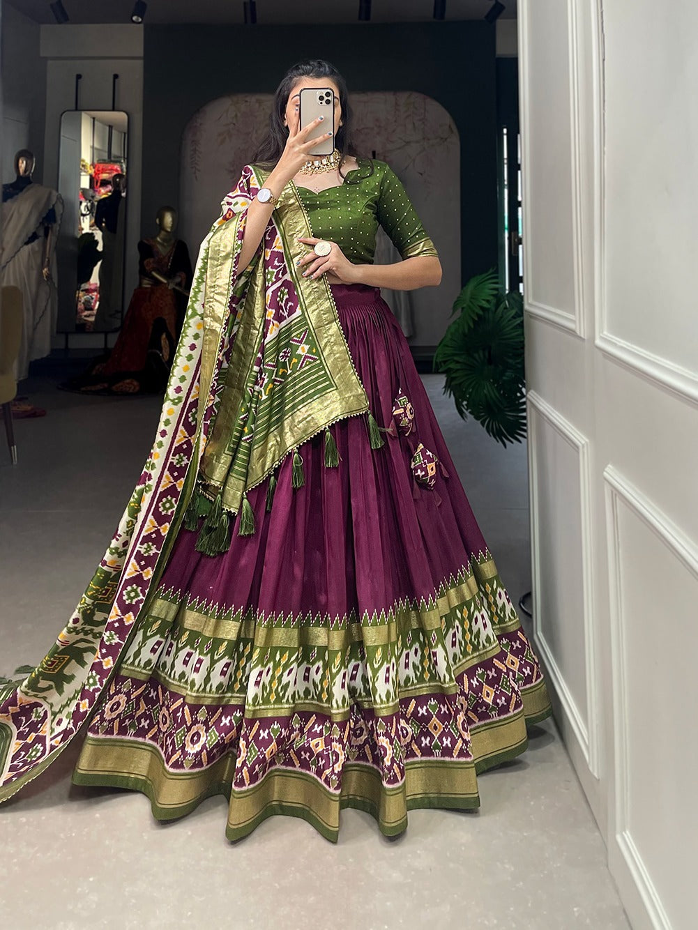 Navratri Garba Wear Lehenga Choli D.No 1680