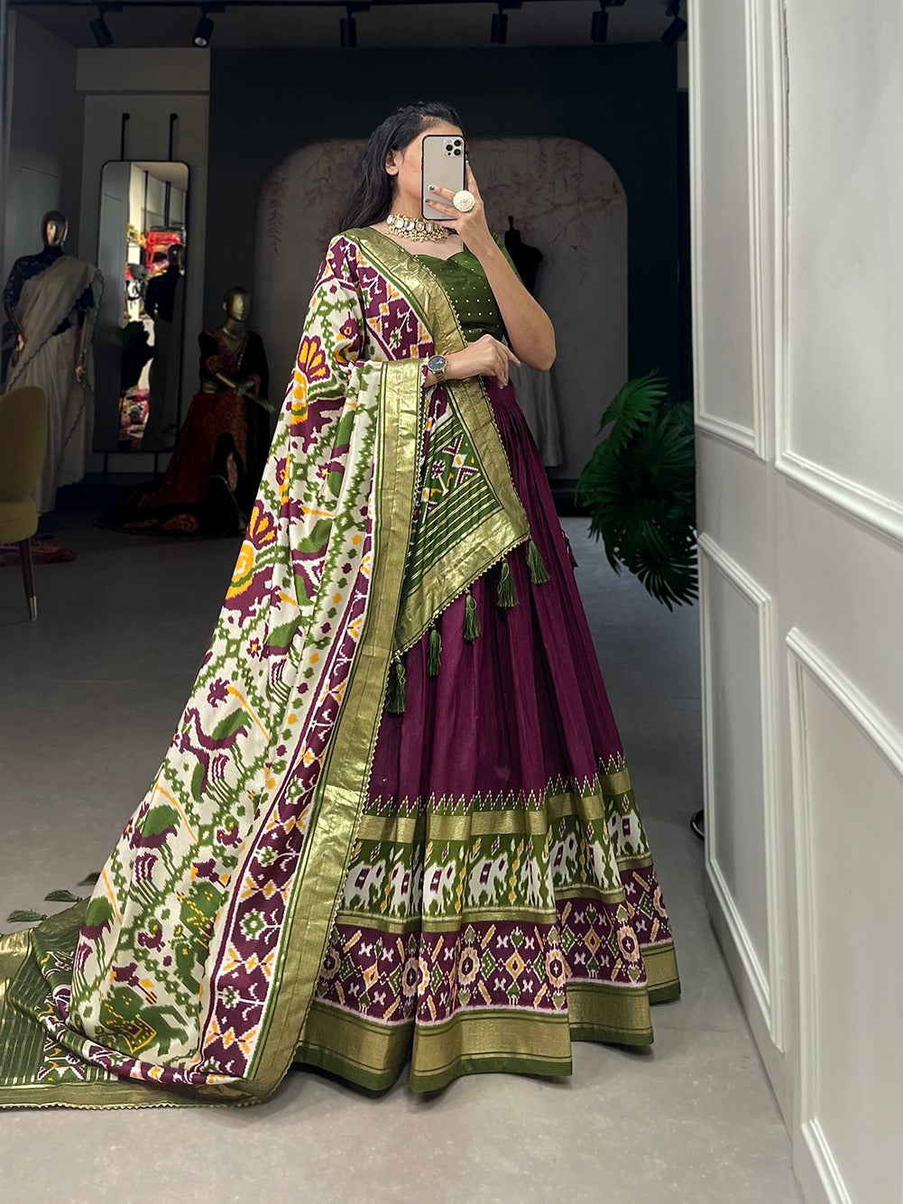 Navratri Garba Wear Lehenga Choli D.No 1680