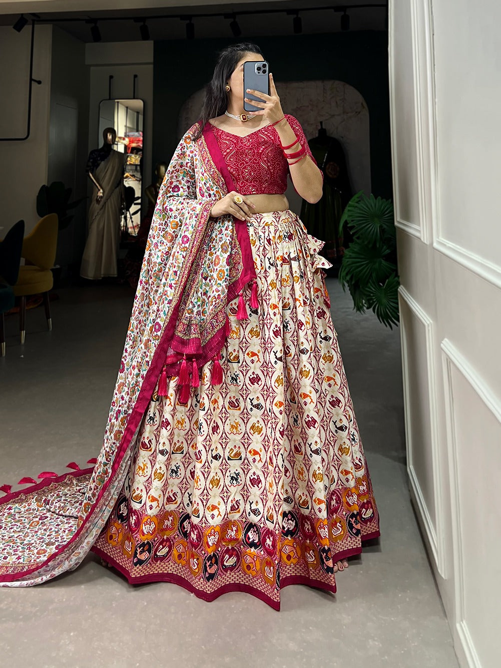 Navratri Wear Traditional Lehenga Choli D.No.1635