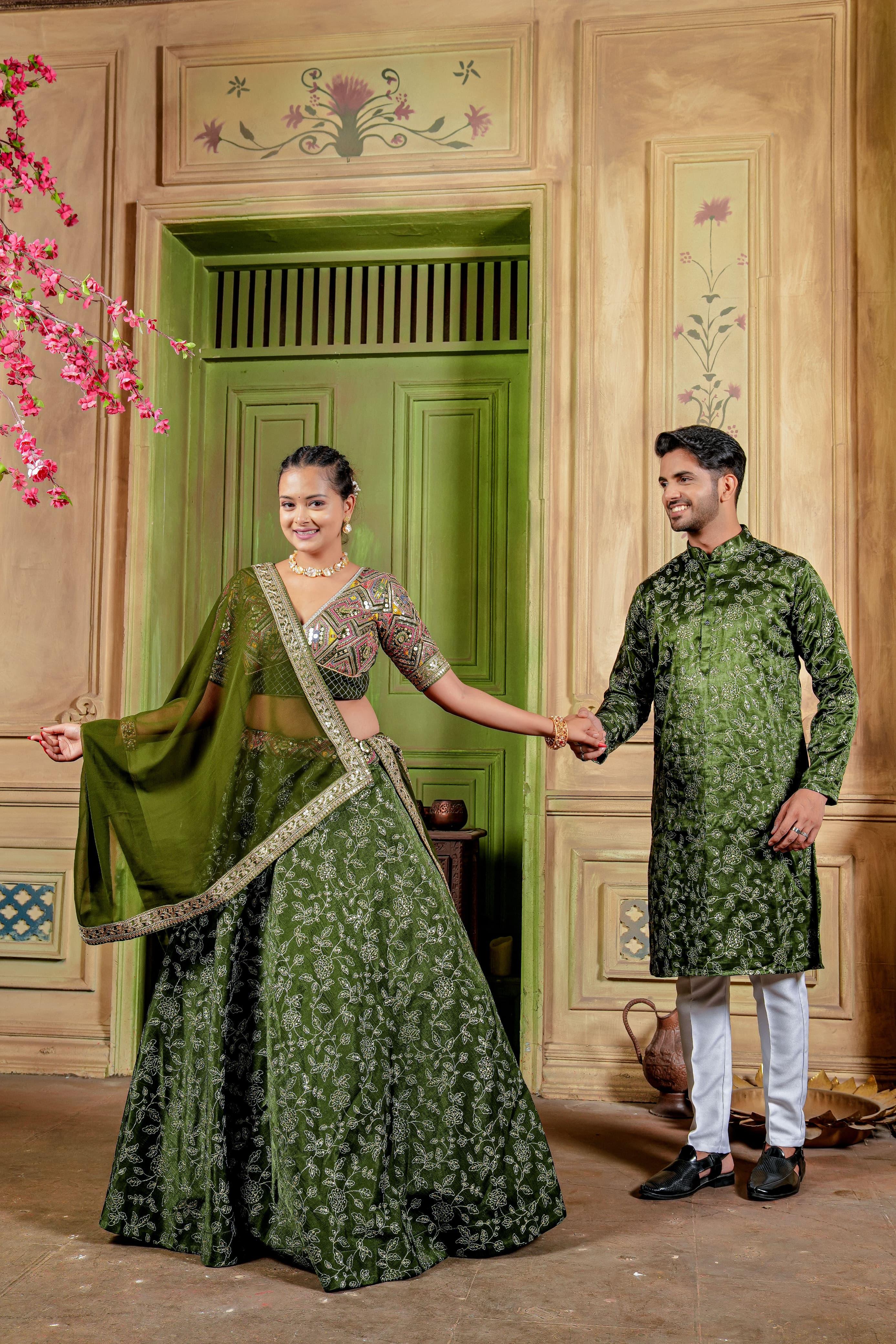 Beautiful Mother Daughter &amp; Father Combo Collection