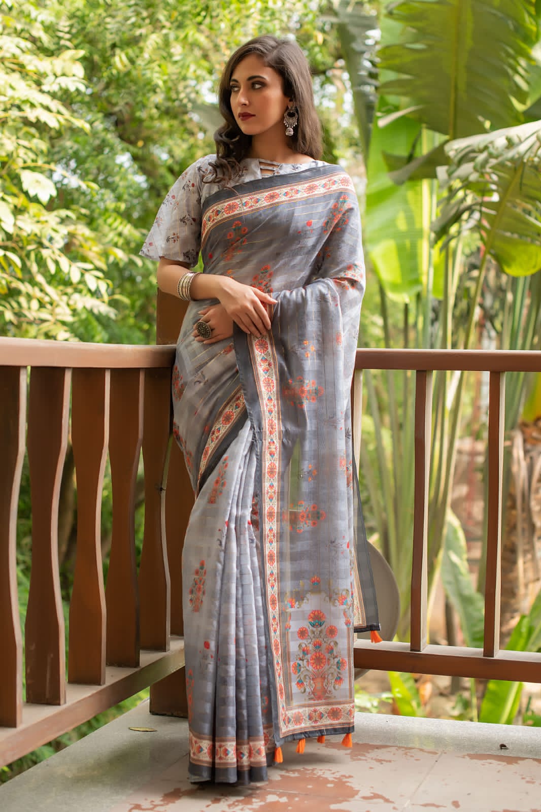Beautiful Designer Digital Print Soft Linen Cotton Saree