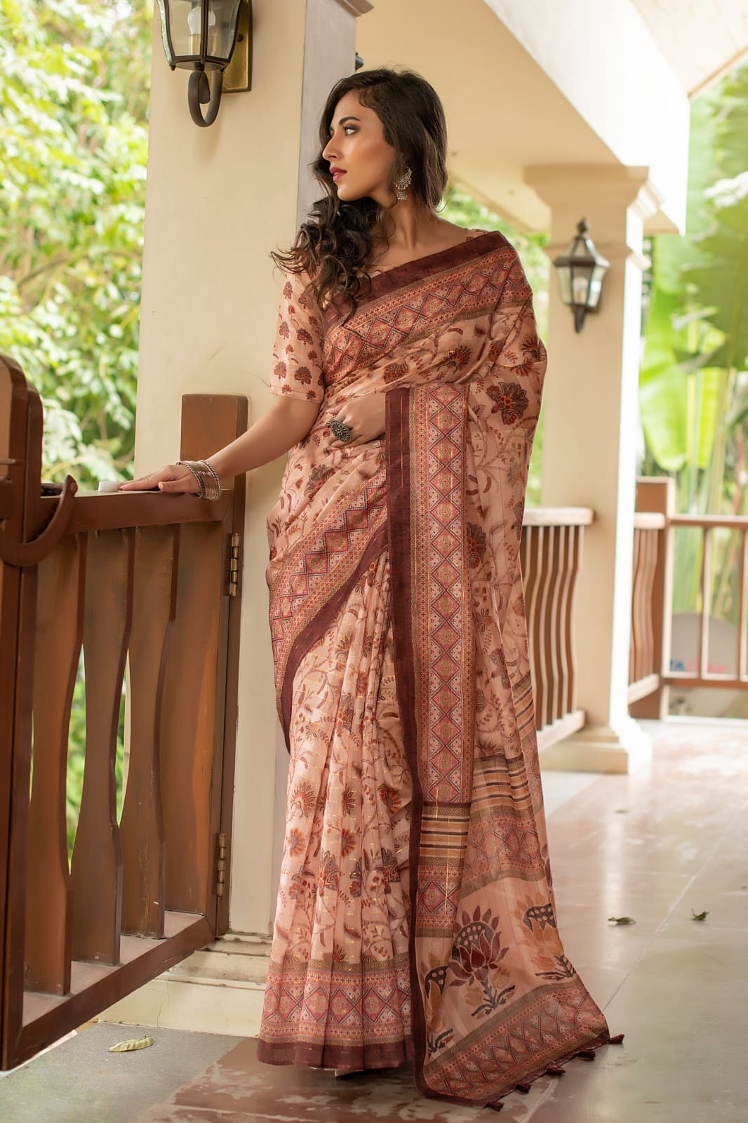 Beautiful Designer Digital Print Soft Linen Cotton Saree