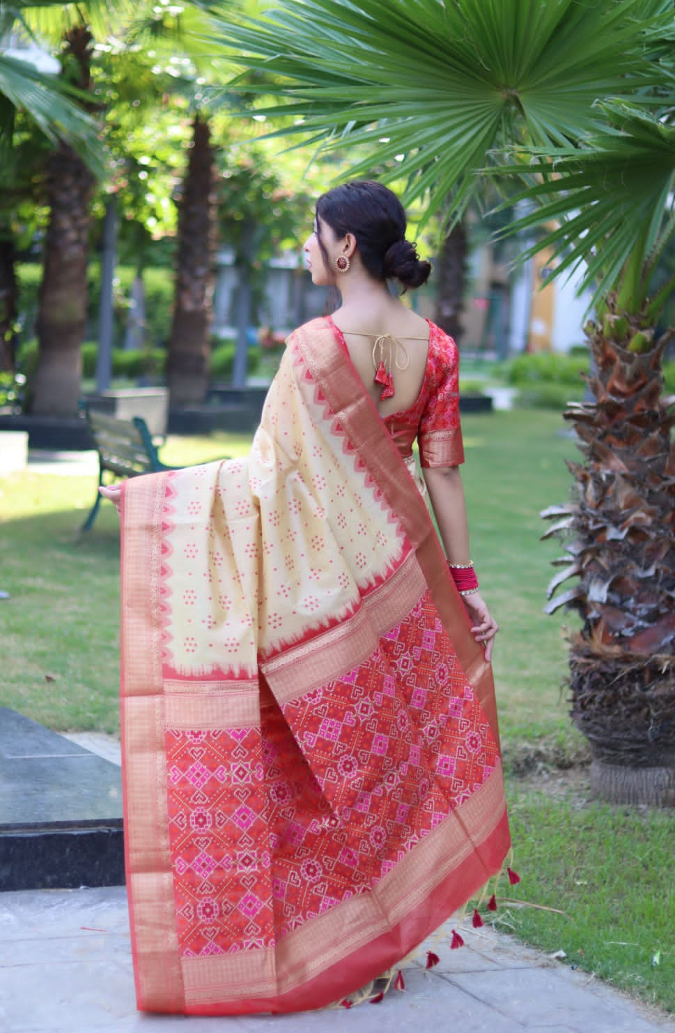 Beautiful Designer Soft Desi Tussar Weaving Saree