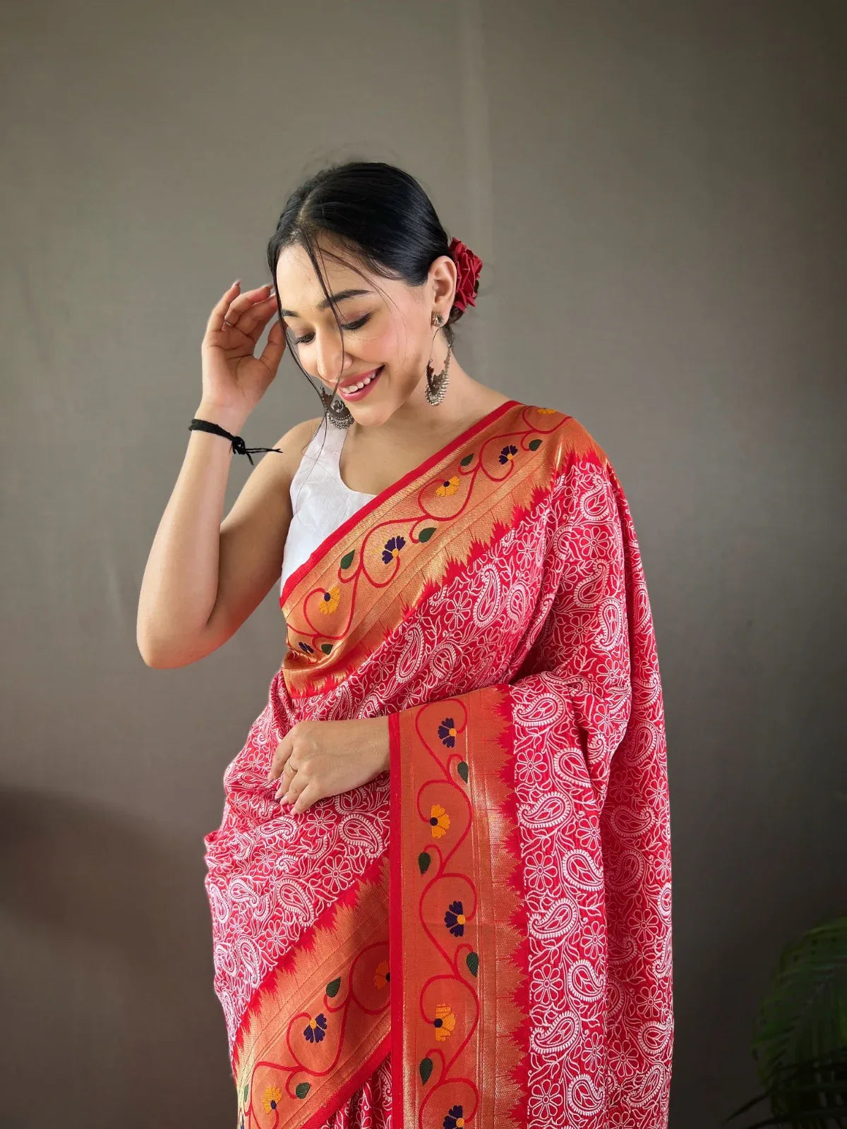 Pure soft Designer Beautiful Parvati Lucknowi Weaving Paithani Saree
