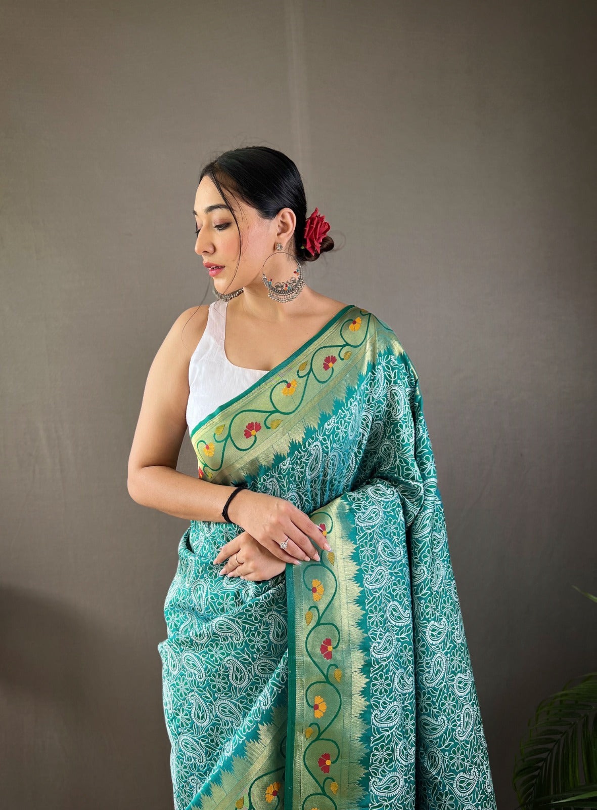 Pure soft Designer Beautiful Parvati Lucknowi Weaving Paithani Saree