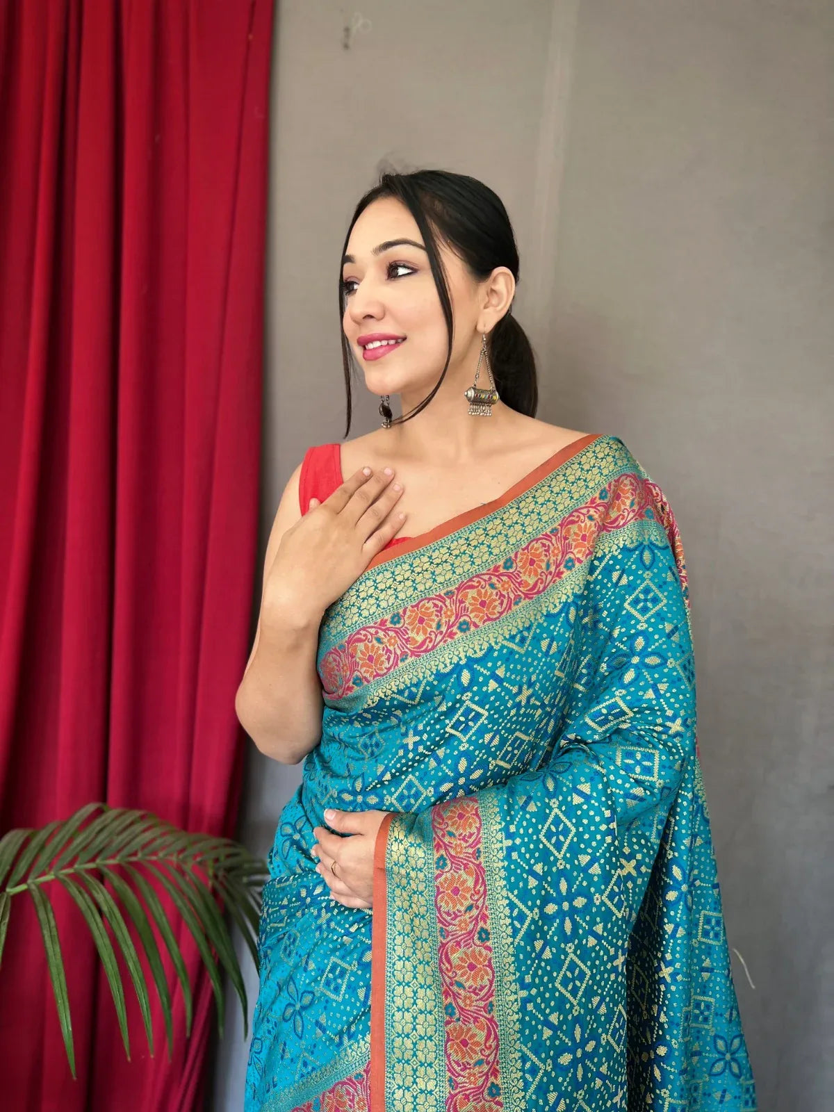 Pure Soft Designer Beautiful Bandhej Patola Silk Saree