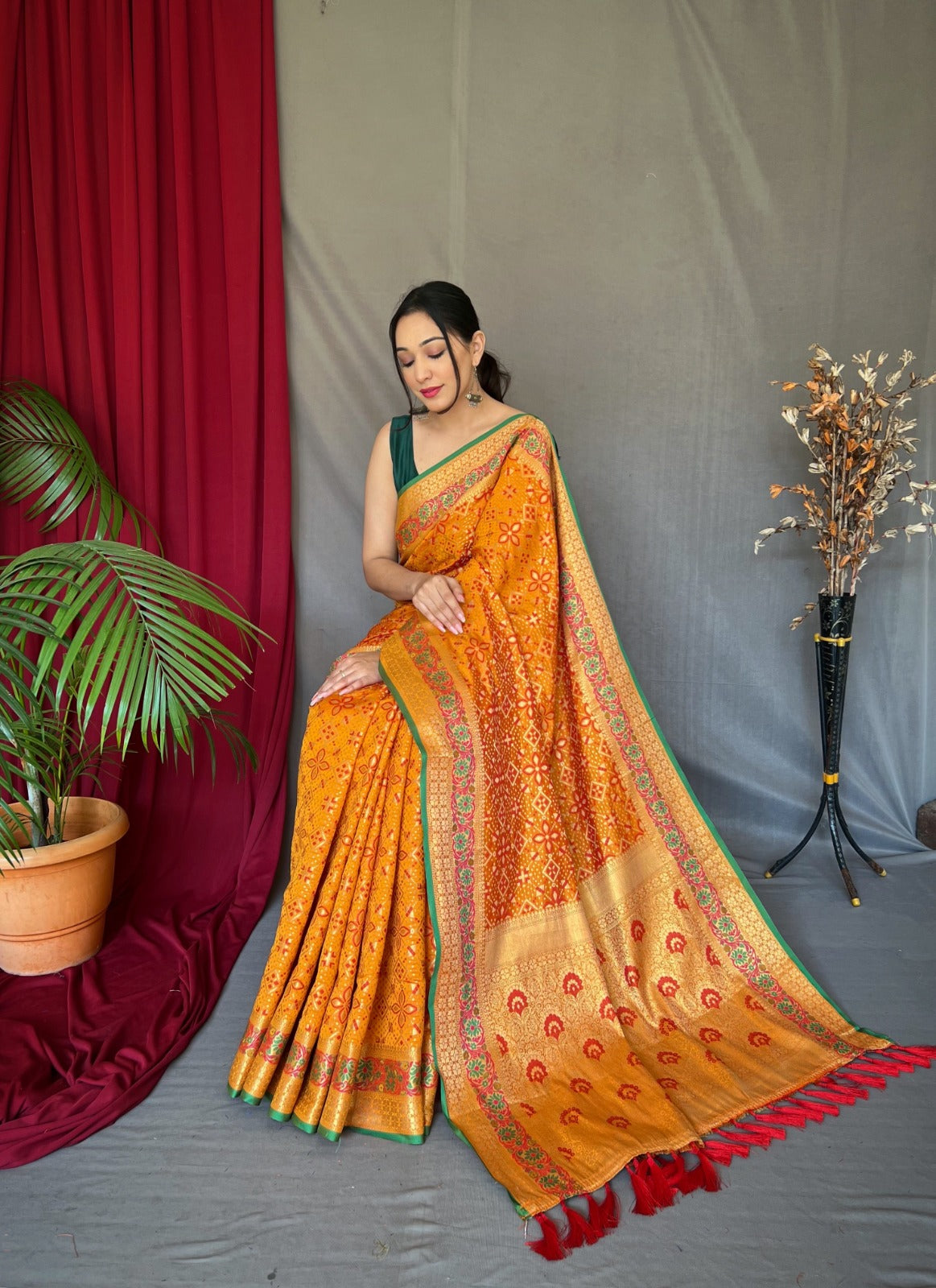 Pure Soft Designer Beautiful Bandhej Patola Silk Saree