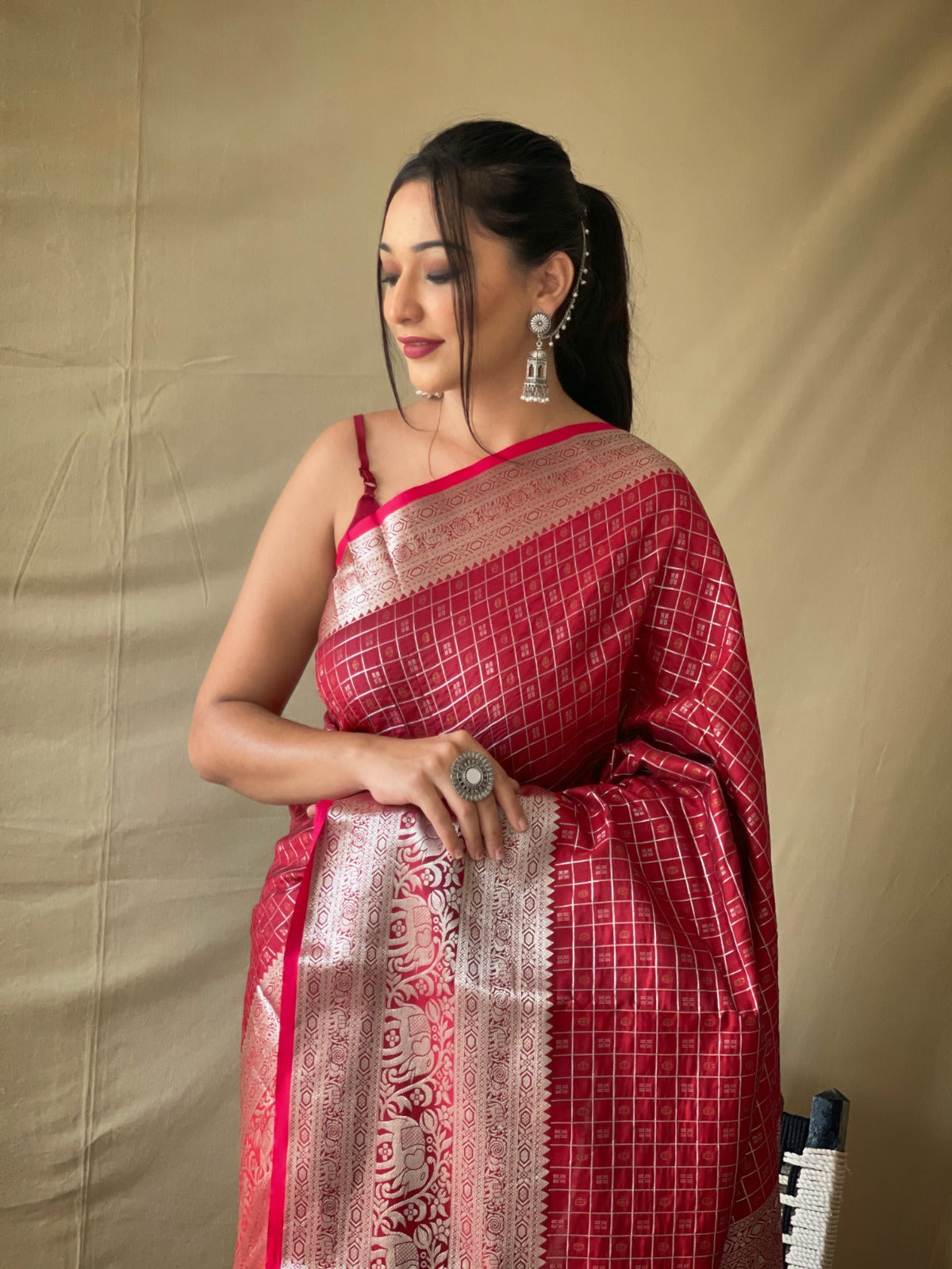 Pure Soft Designer Beautiful Rich Pallu Khicha Checks Silk Saree