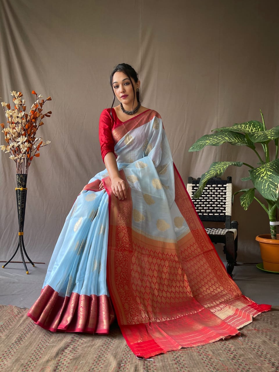 Beautiful Designer Pure Linen Chaap Saree