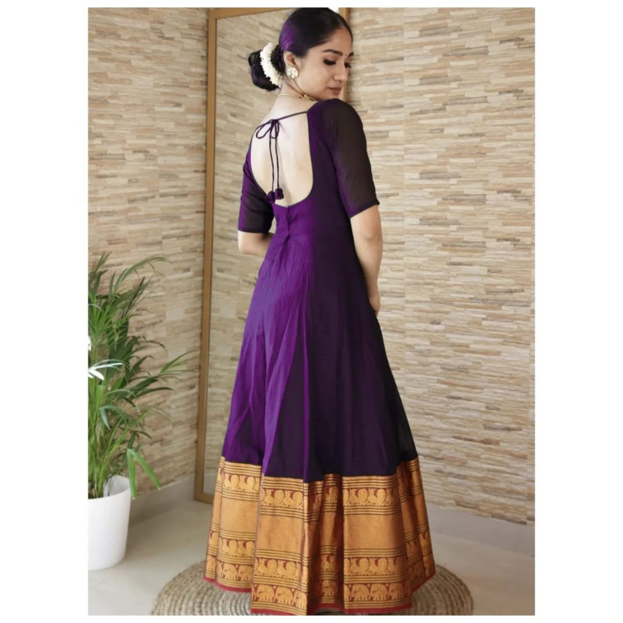 Beautiful Soft Banarasi Gwon