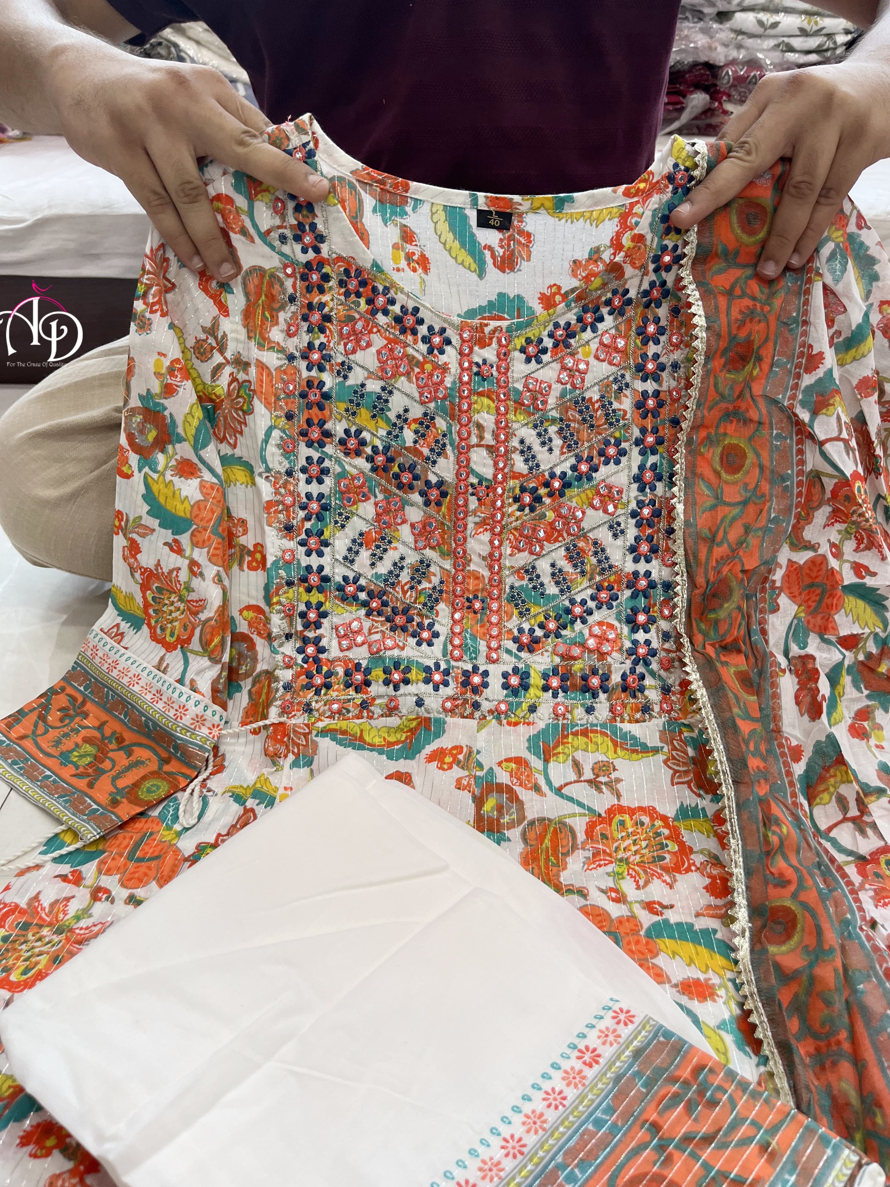 Beautiful Classical Pure Cotton Kurti With Pent With Duppata