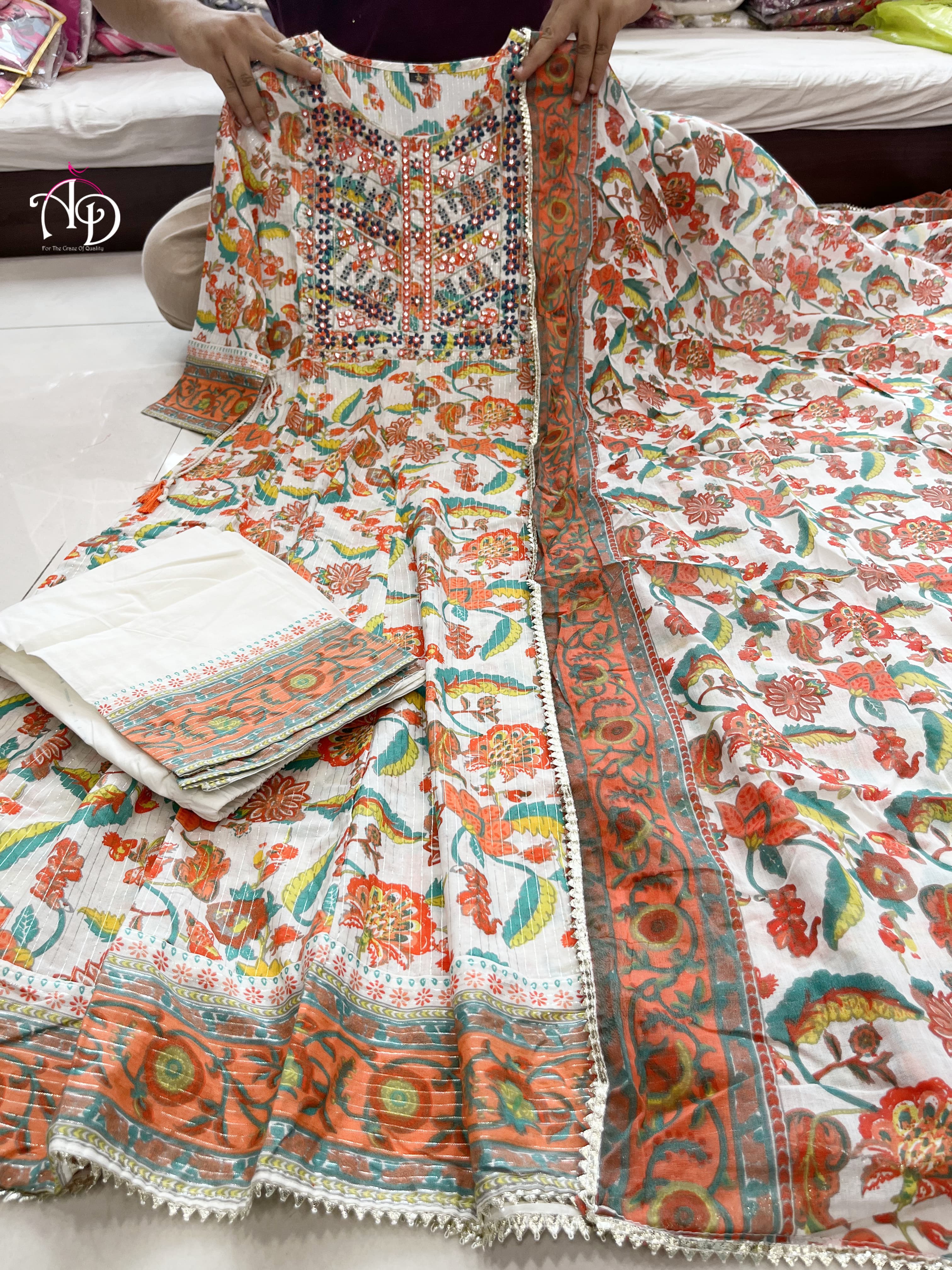 Beautiful Classical Pure Cotton Kurti With Pent With Duppata