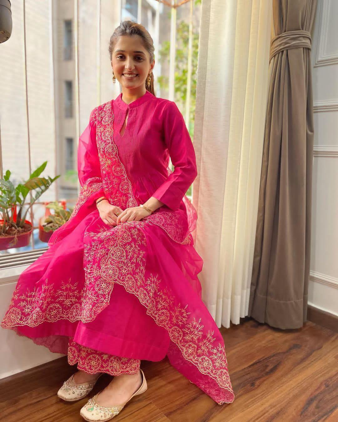 Beautiful Classical Pure Cotton Kurti Pent With Orgenza Duppata
