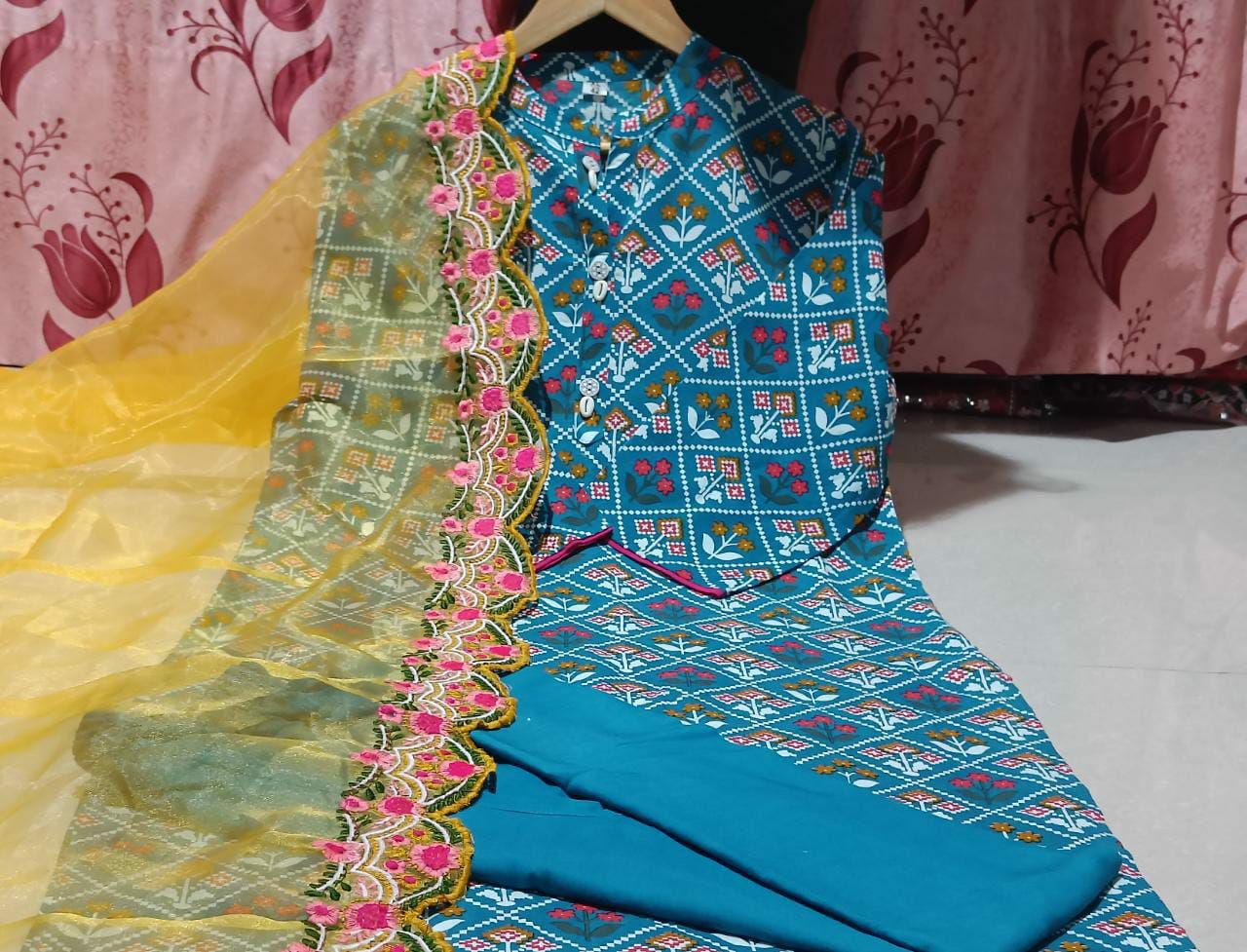 Party Wear Designer Kurti Pant with Organza Dupatta Suit