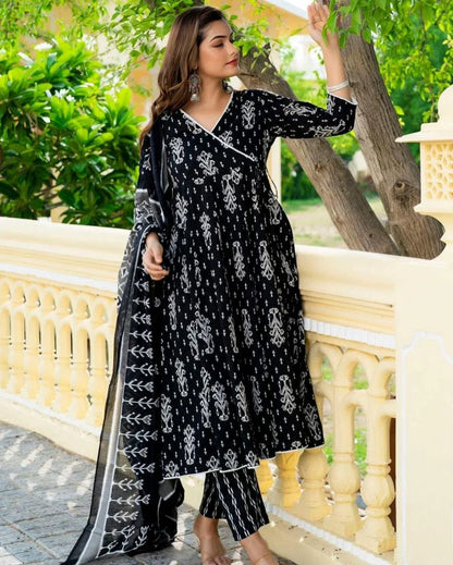 Party Wear Designer Kurti Pant with Organza Dupatta Suit