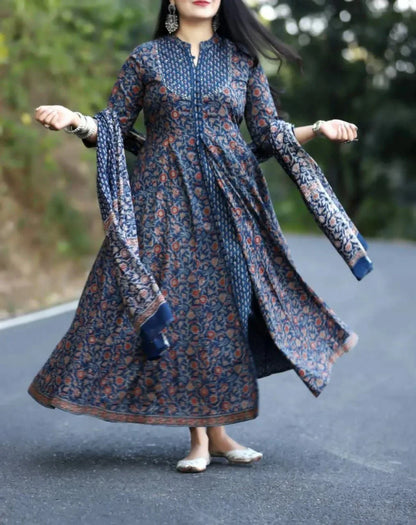 Party Wear Designer Kurti Pant with Organza Dupatta Suit