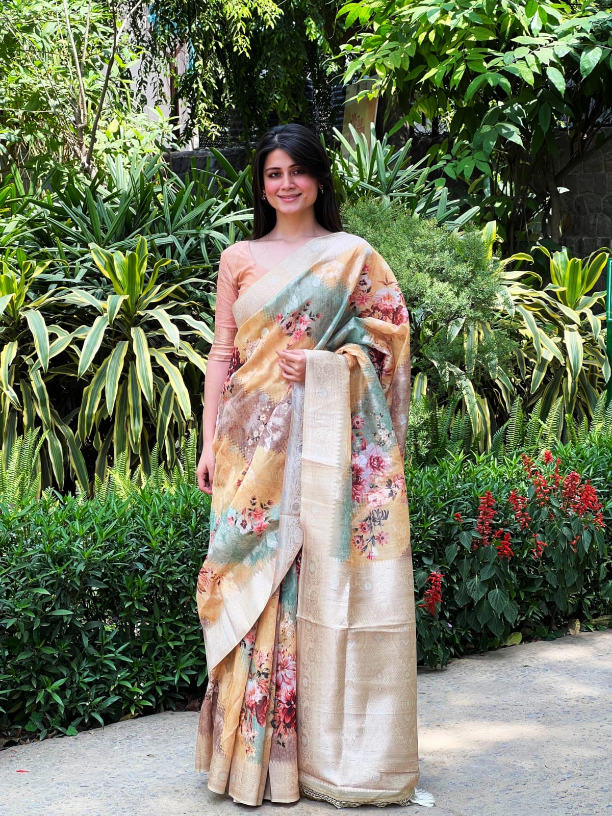 Beautiful Designer Premium Maheshwari silk Saree