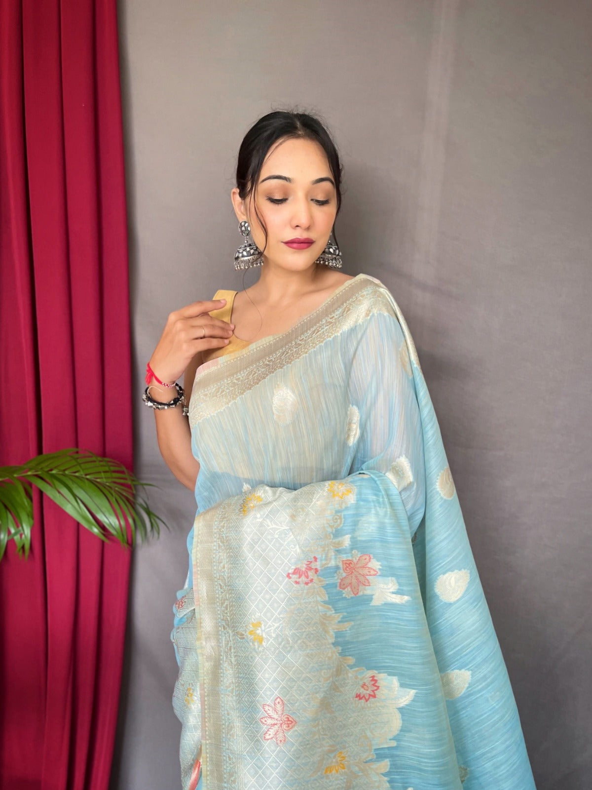 Beautiful Ladli Designer Pure Linen Slub Silk Saree