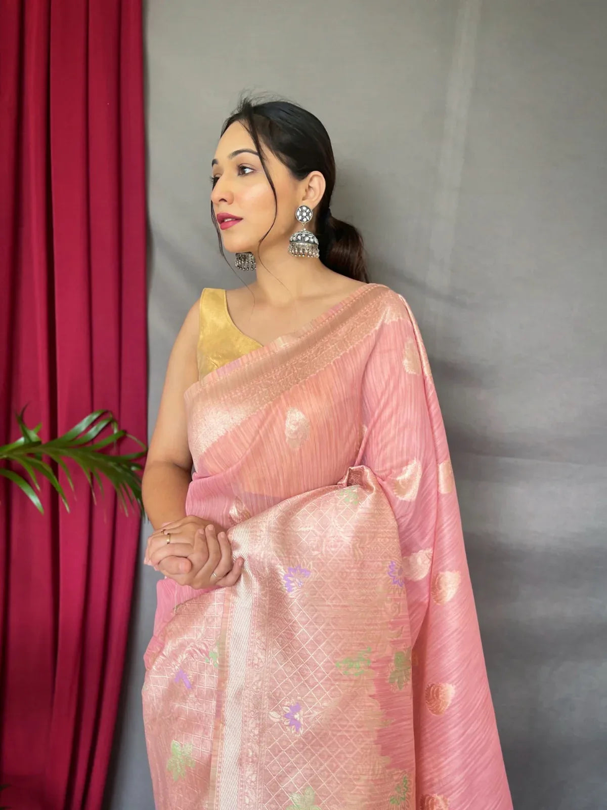 Beautiful Ladli Designer Pure Linen Slub Silk Saree