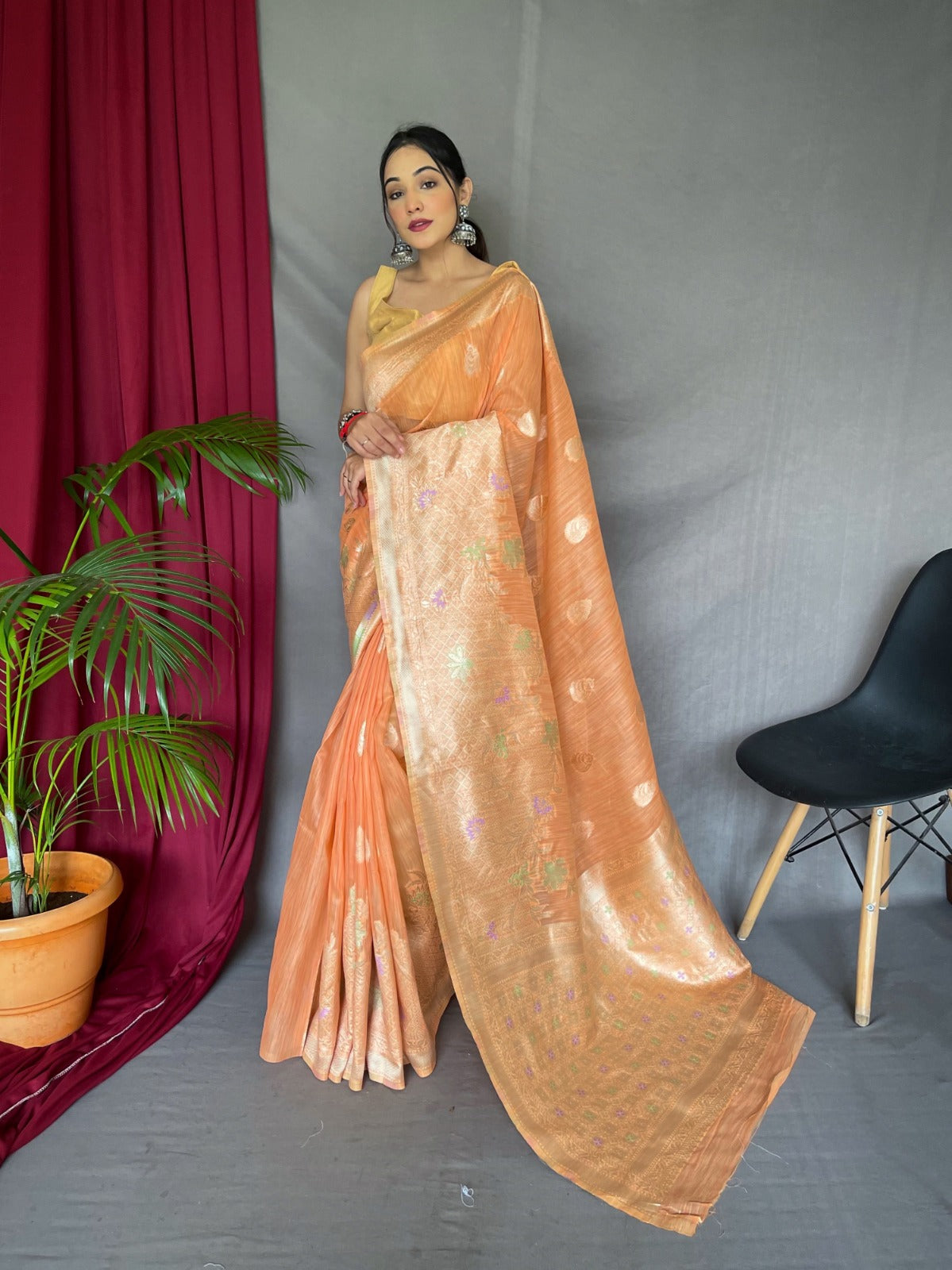 Beautiful Ladli Designer Pure Linen Slub Silk Saree