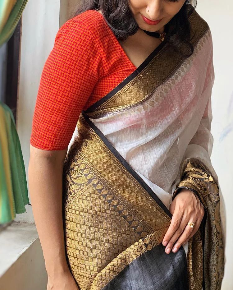 Beautiful Designer South Super Hit Lilan Pooja Special Saree