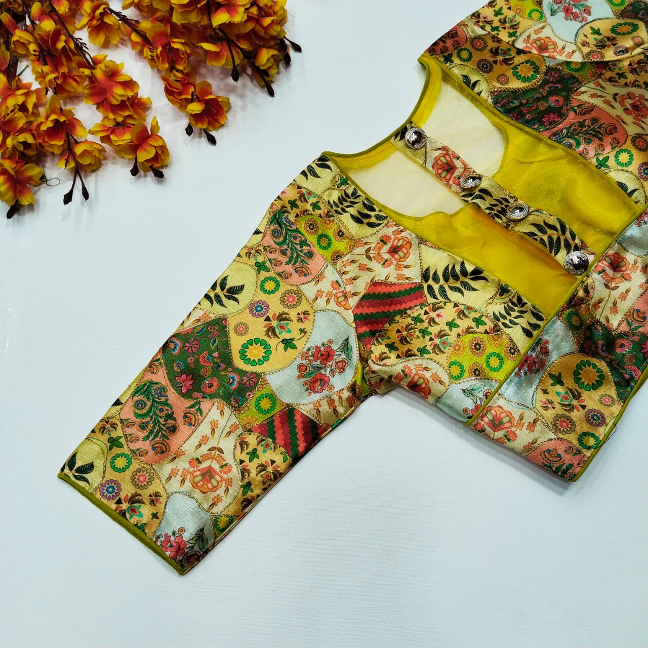 Beautiful Designer Trendy Designer Blouse