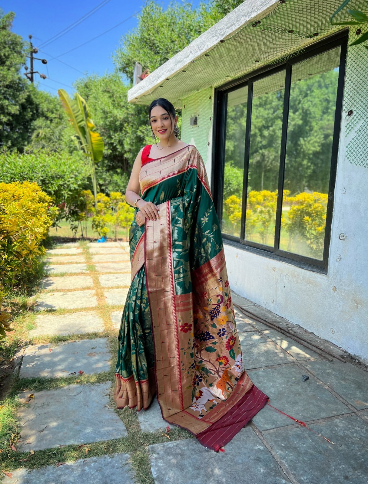 Beautiful Designer Gauri Pure Soft Paithani silk saree