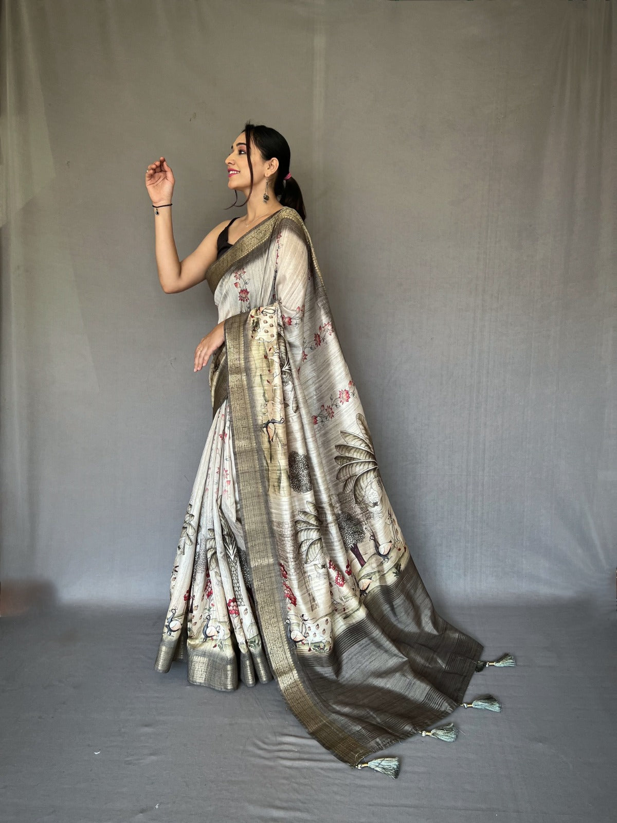 Beautiful Designer Pure Gopika Tussore Silk Saree