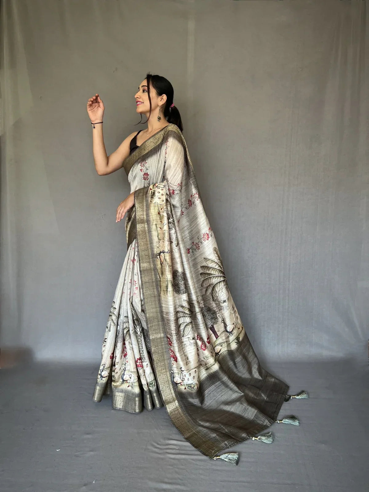 Beautiful Designer Pure Gopika Tussore Silk Saree