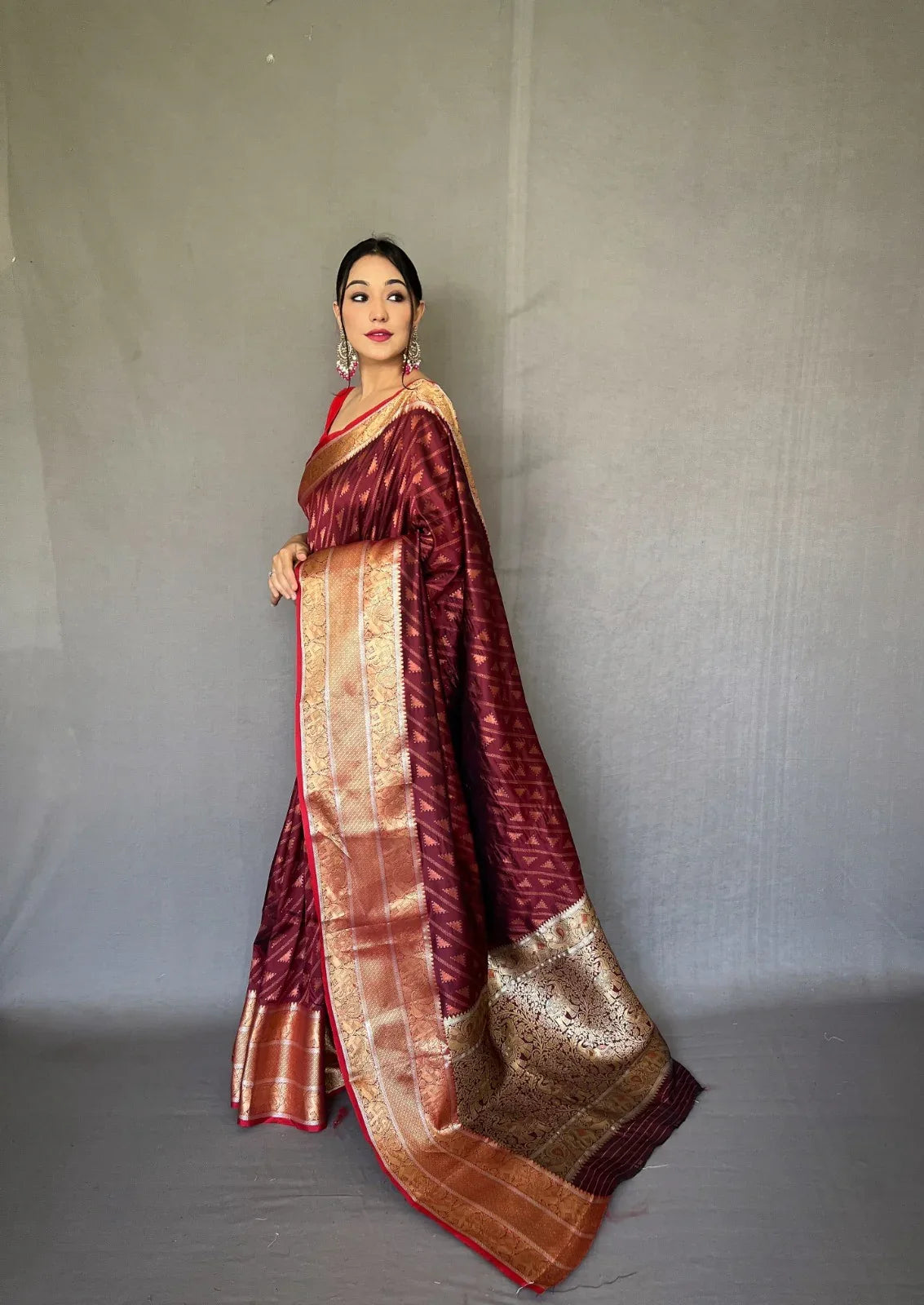 Beautiful Designer Traditional Aanchal Kanjivaram Handloom Sarees